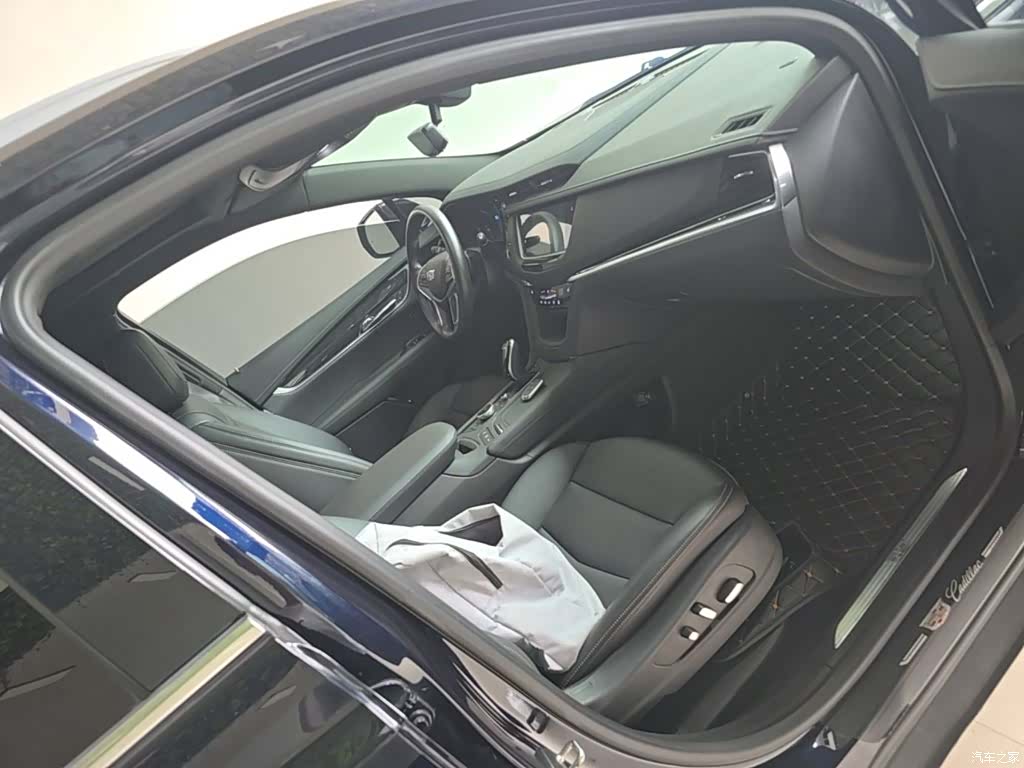 Cadillac XT5, 2020 25