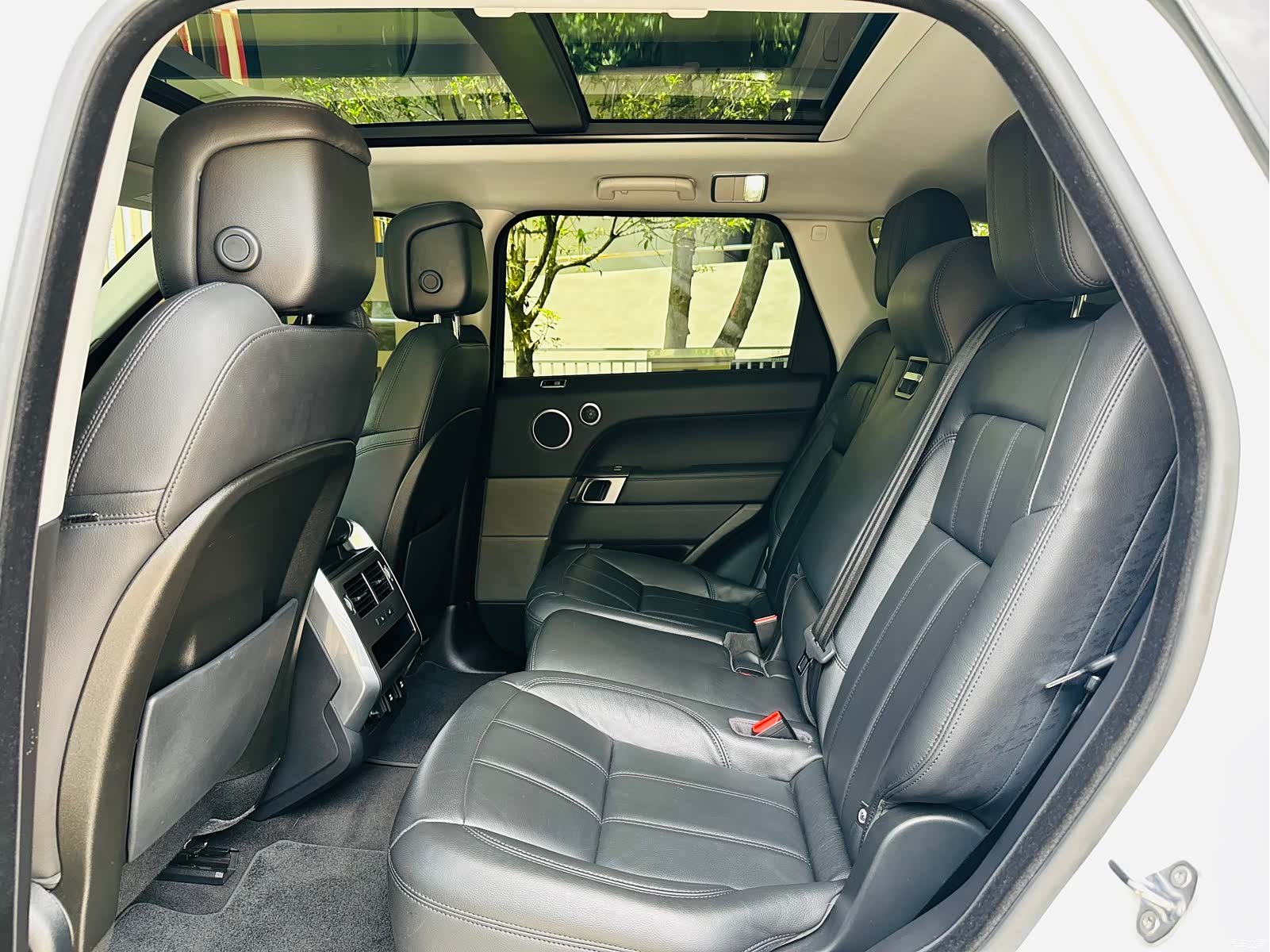 Land Rover Range Rover, 2019 10