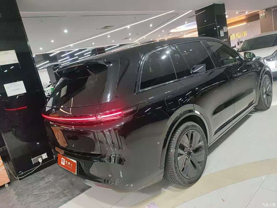 Li Auto L8, 2024 все фото