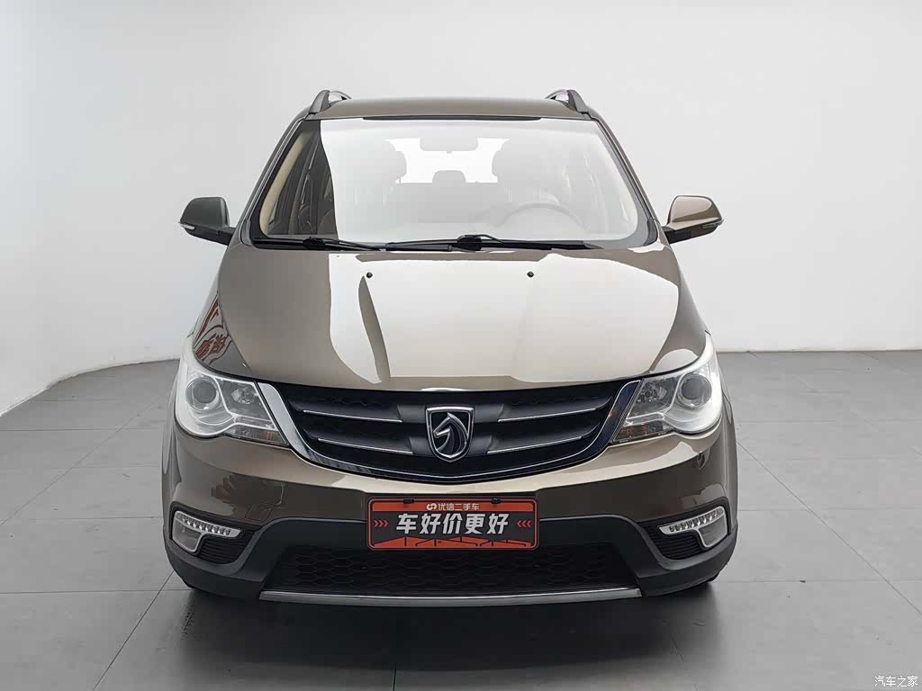 Wuling 730, 2016 3