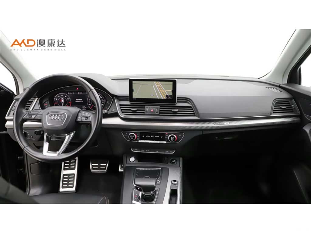 Audi Q5L, 2019 все фото