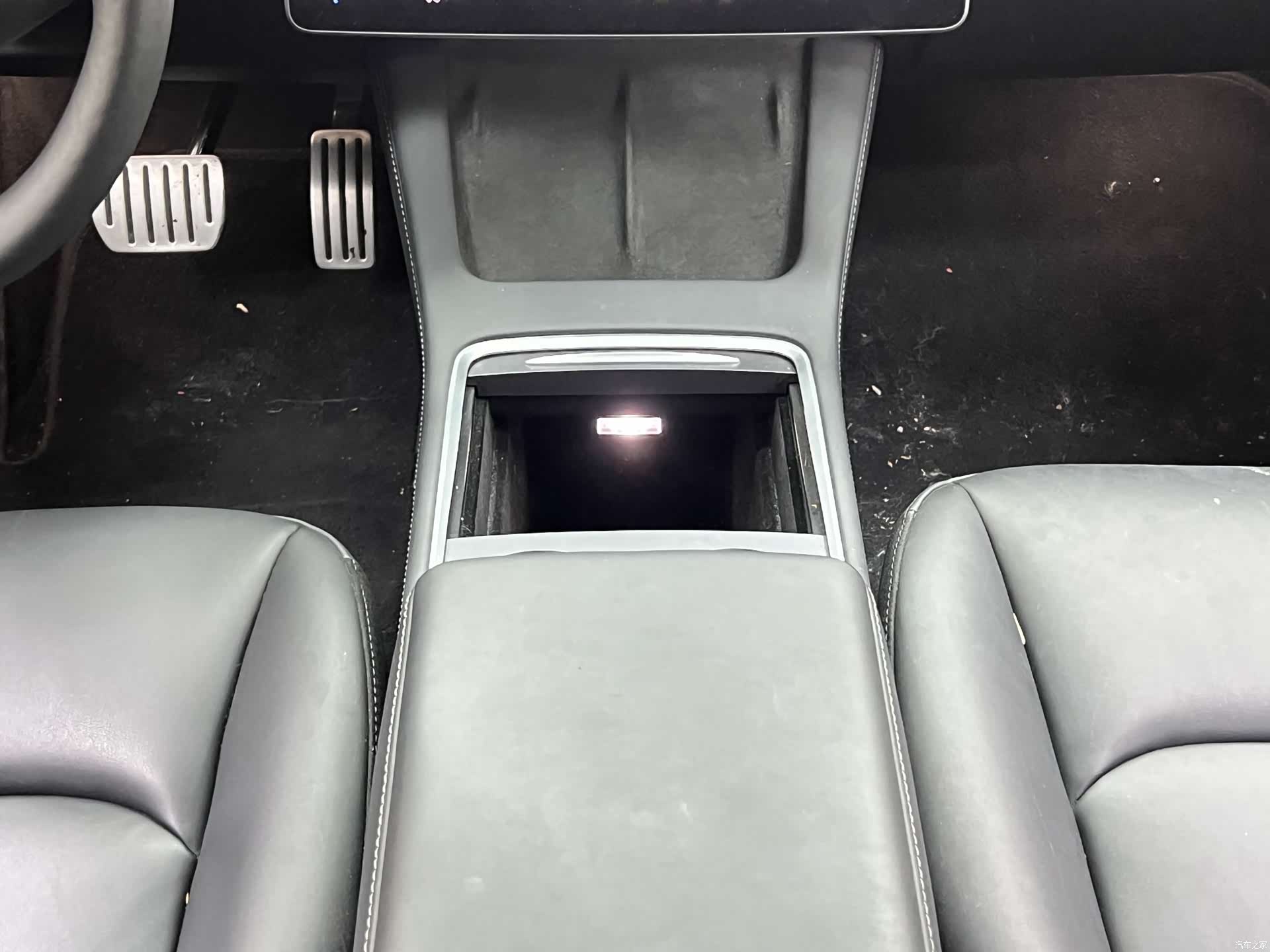 Tesla Model 3, 2023 24