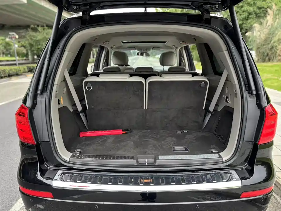 Mercedes-Benz GL grade