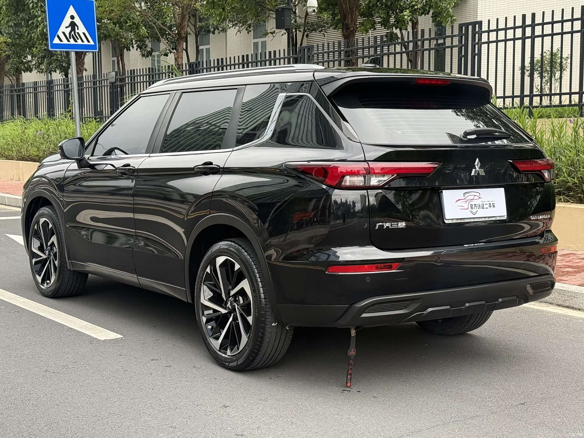 Mitsubishi Outlander, 2023 17