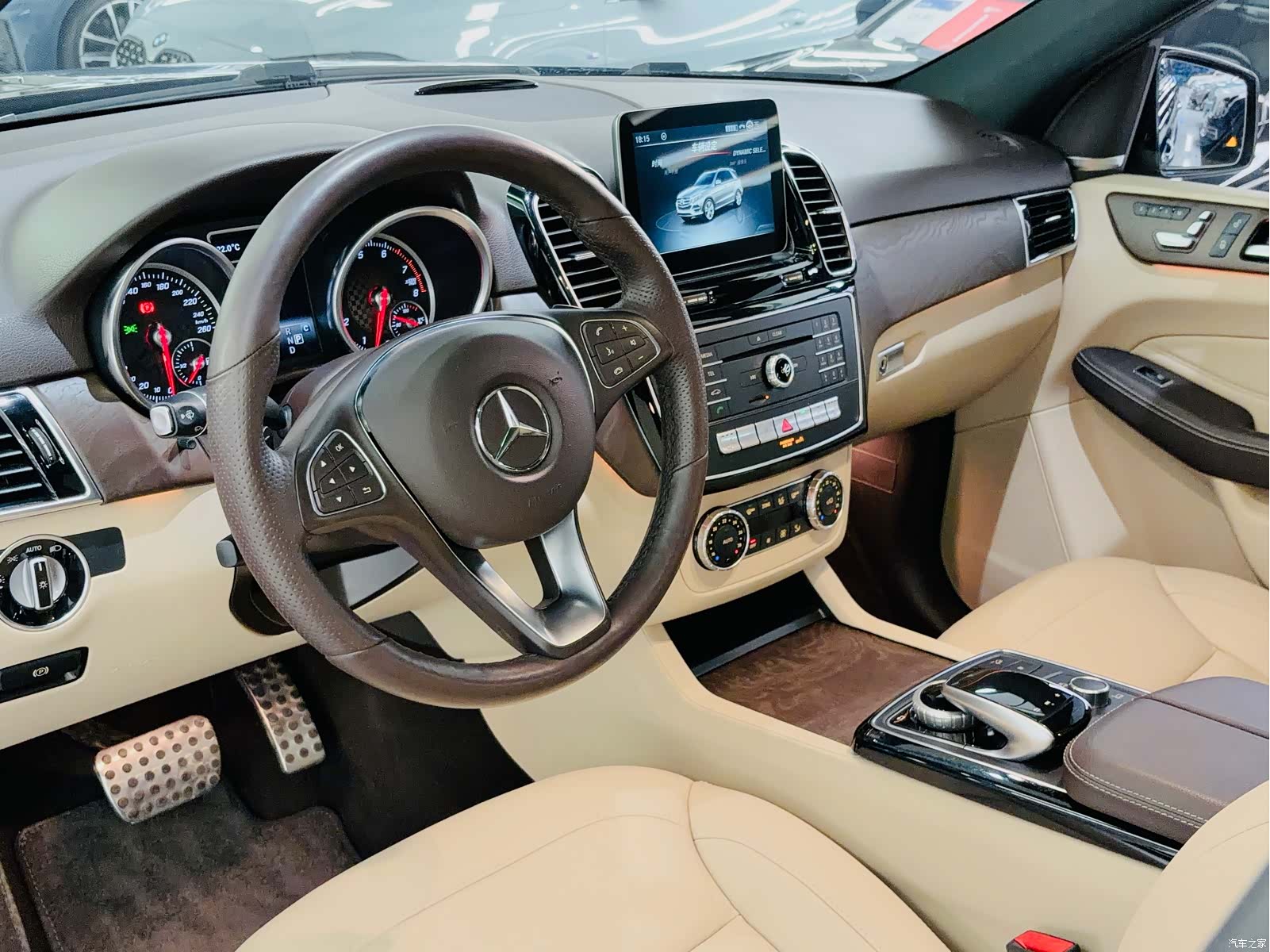 Mercedes-Benz GLE, 2017 12