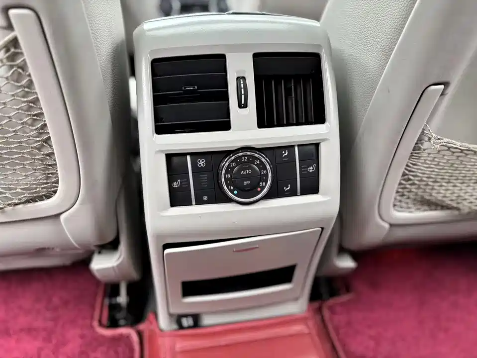 Mercedes-Benz GL grade