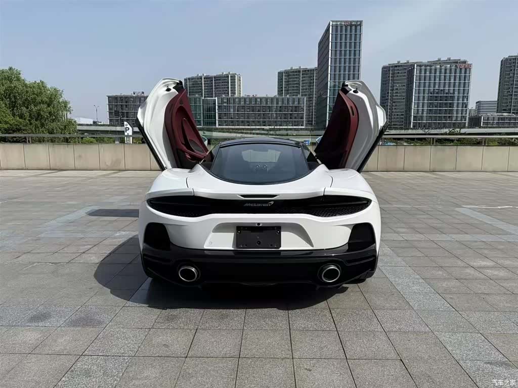 McLaren GT, 2023 7