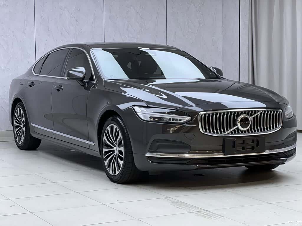 Volvo S90, 2024 3