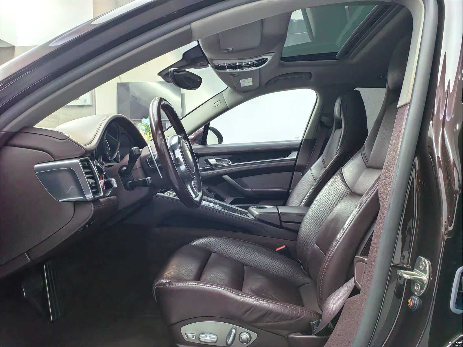 Porsche Panamera, 2016 10