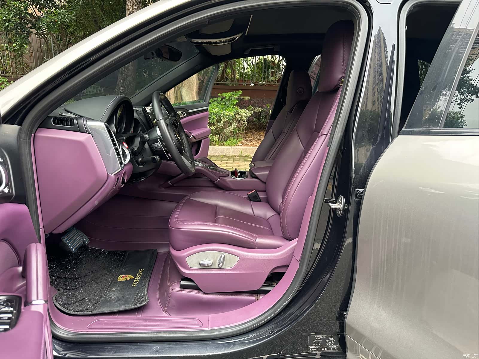 Porsche Cayenne, 2013 15