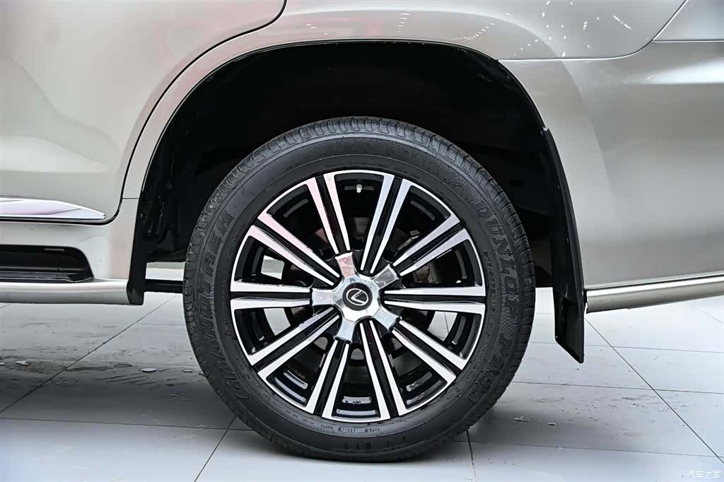 Lexus LX, 2018 41