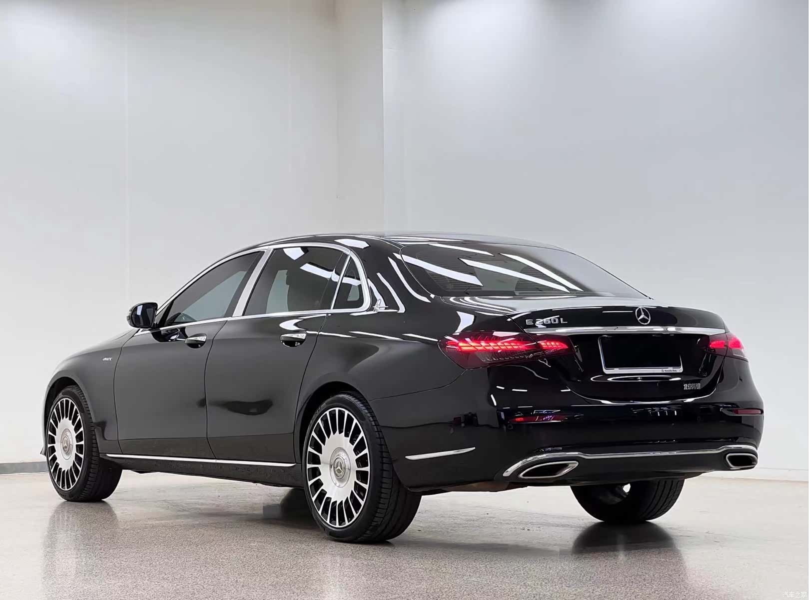 Mercedes-Benz E-Class, 2021 16