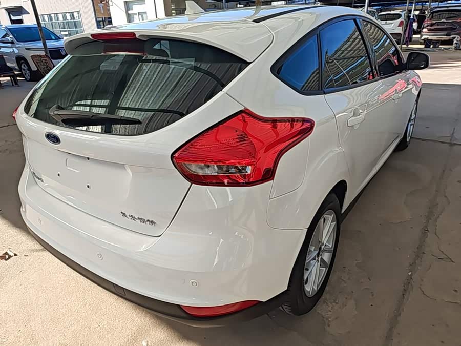 Ford Focus 2016, фото 7