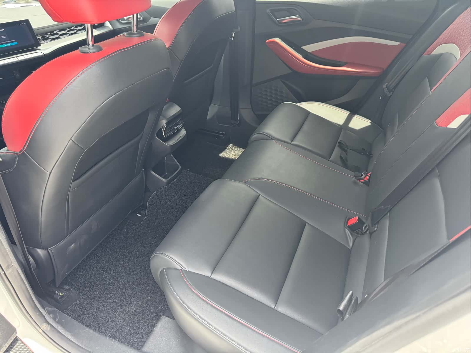 MG MG5, 2022 все фото