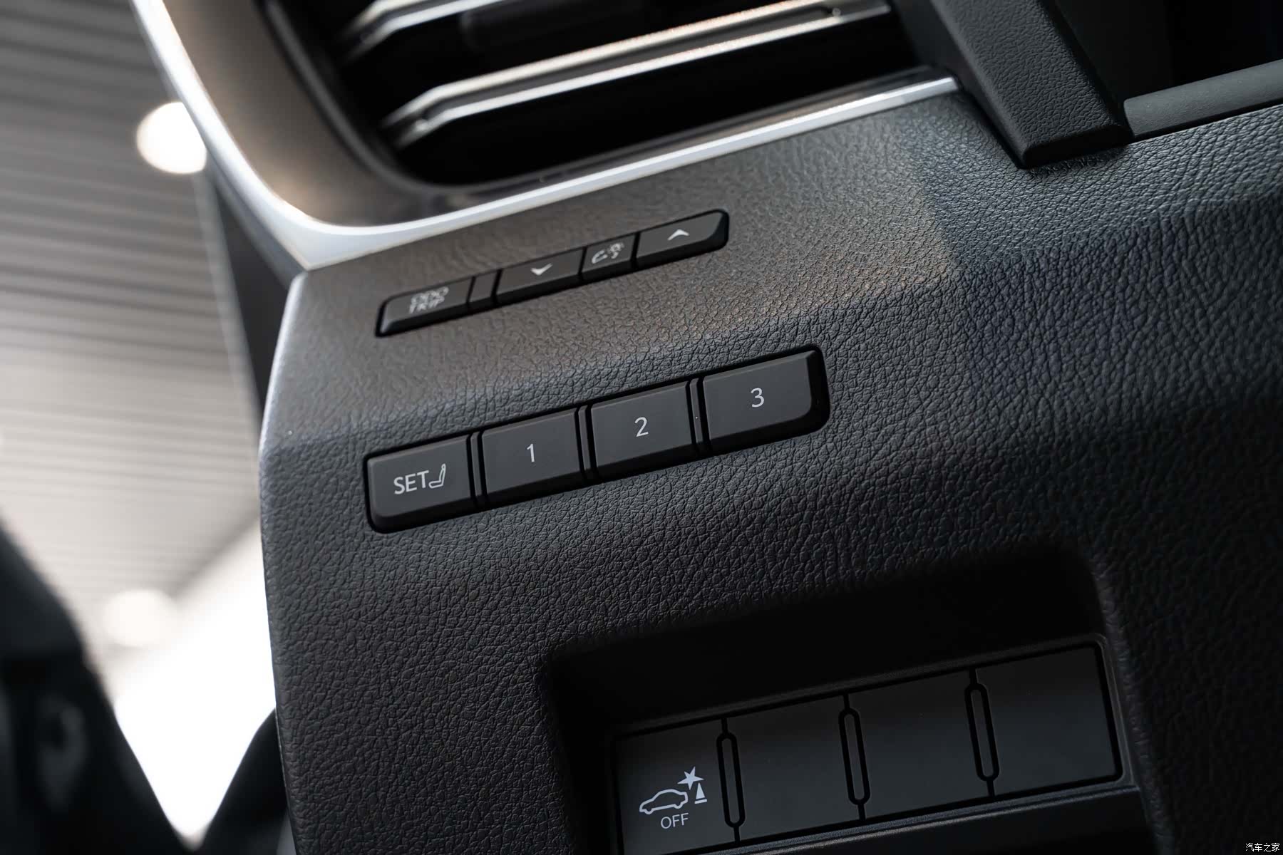 Lexus GX, 2025 24