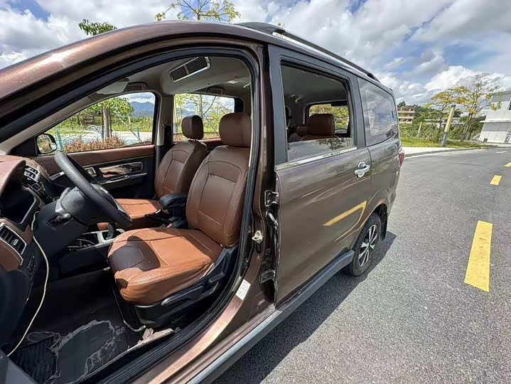 BAIC Weiwang M30 2015 1.5L ji ben xing DAM15