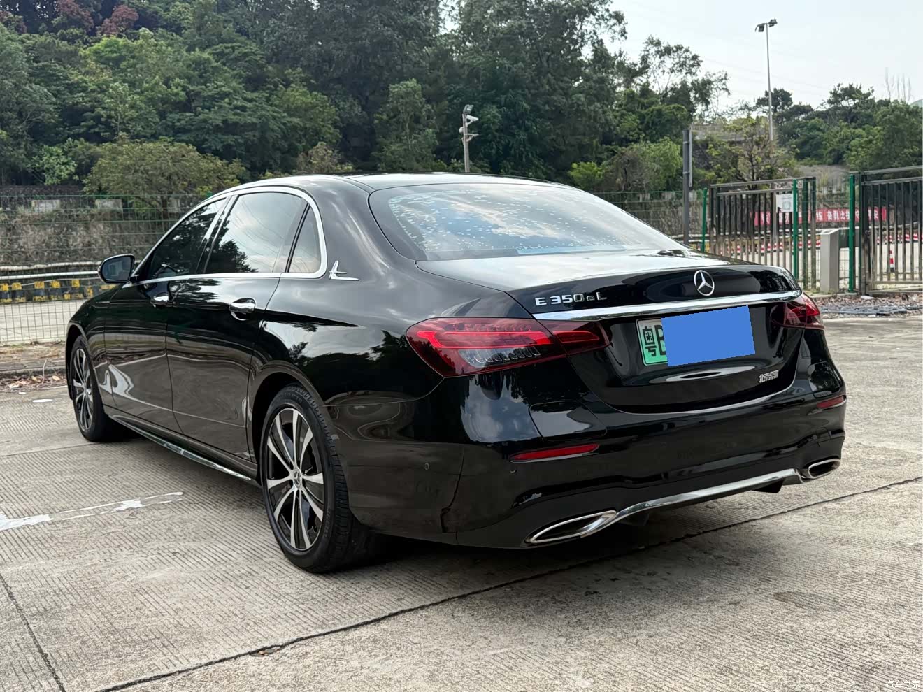 Mercedes-Benz E-Class, 2022 14