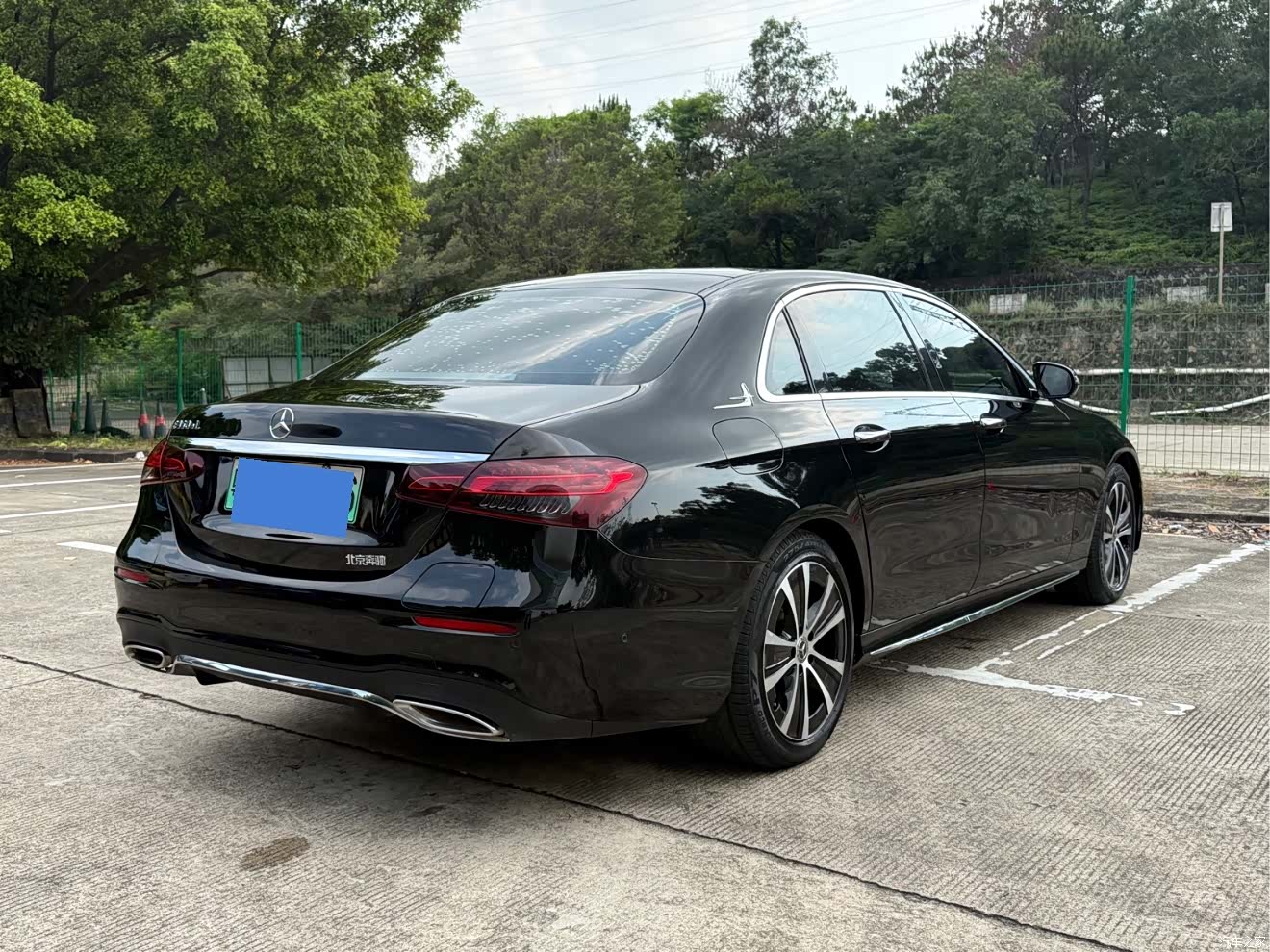 Mercedes-Benz E-Class, 2022 16