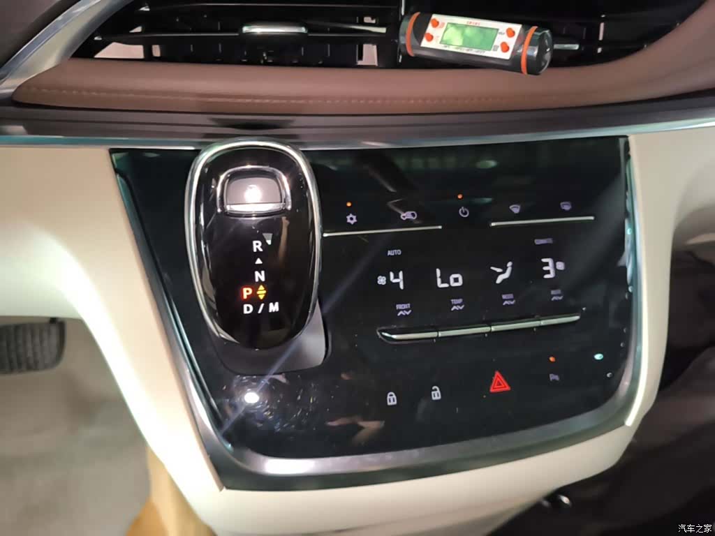 Buick GL8, 2022 14