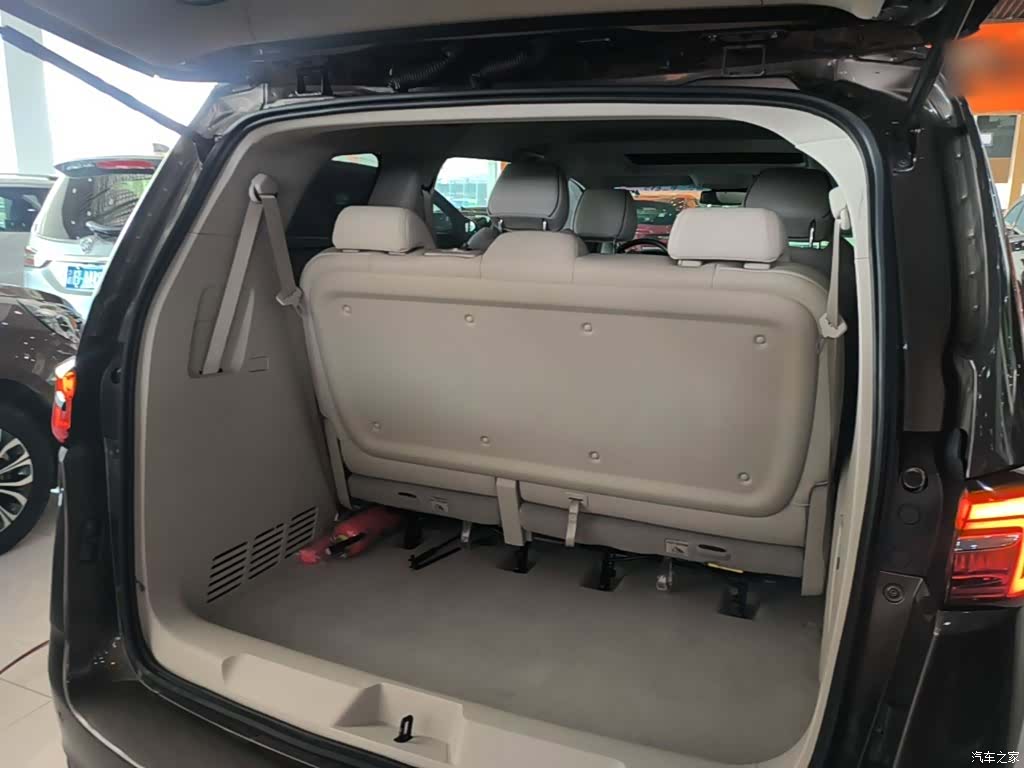 Buick GL8, 2022 19