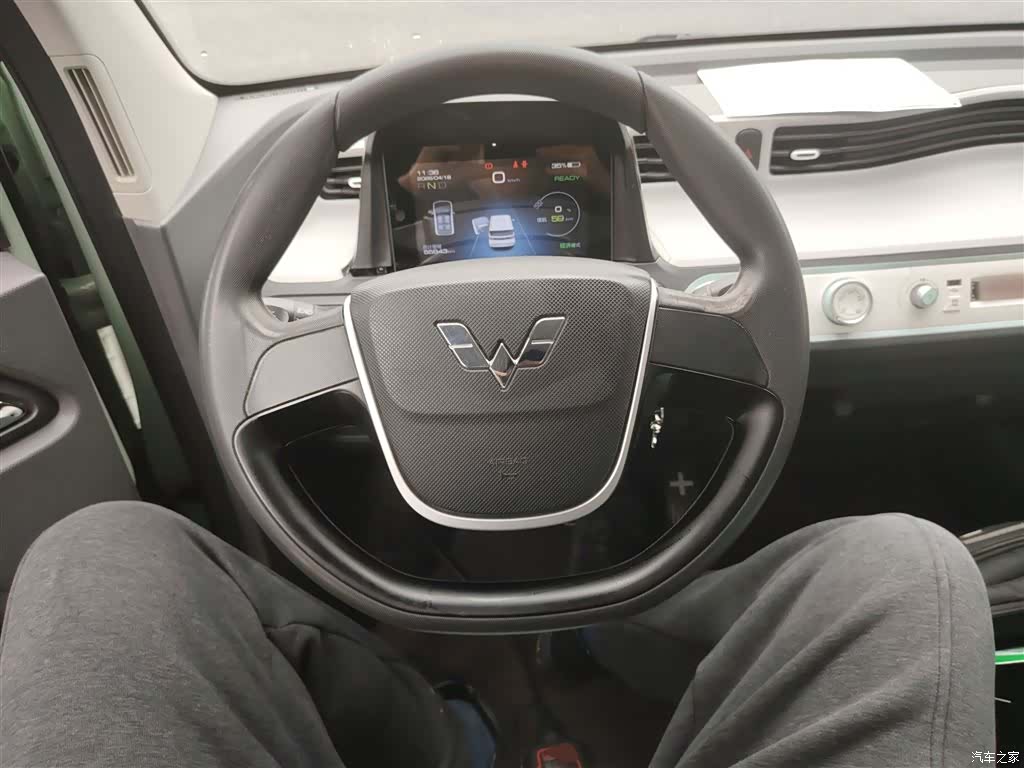 Wuling MINIEV, 2022 11