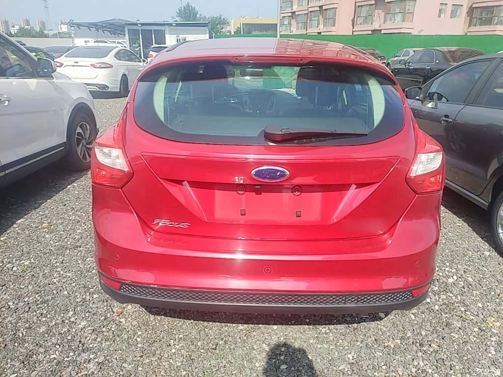 Ford Focus, 2014 6