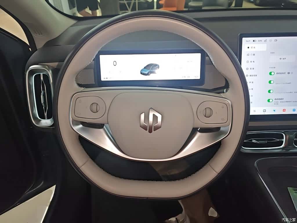 Leapmotor B01, 2025 11