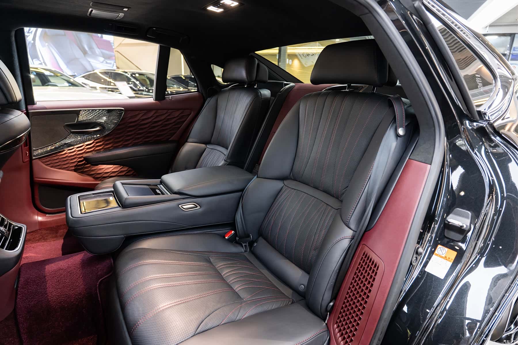 Lexus LS, 2022 12