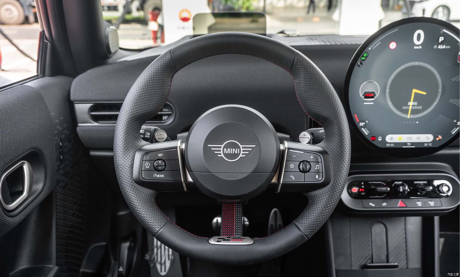 Mini Cooper, 2025 12