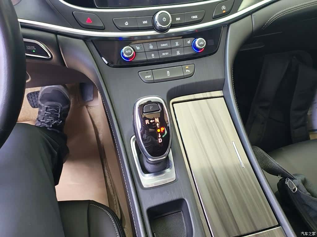 Buick LaCrosse, 2021 14