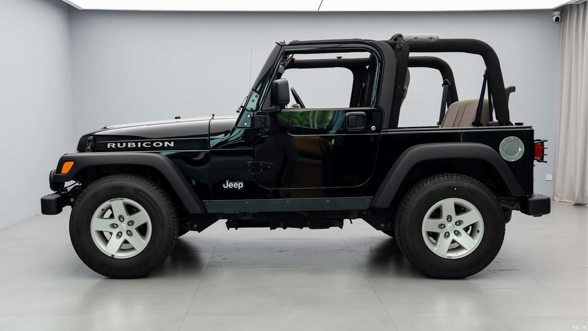Jeep Wrangler, 2003 4