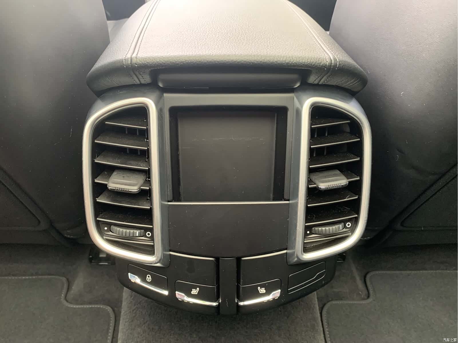 Porsche Cayenne, 2017 15