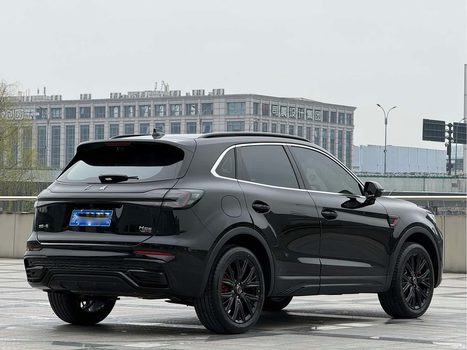 Hongqi HS5, 2025 16
