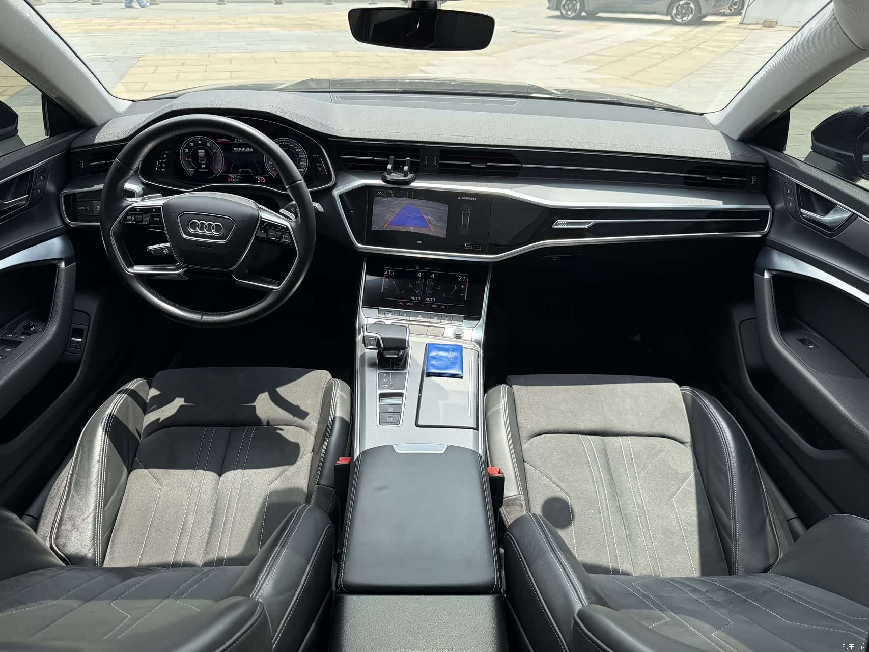 Audi A7L, 2024 6