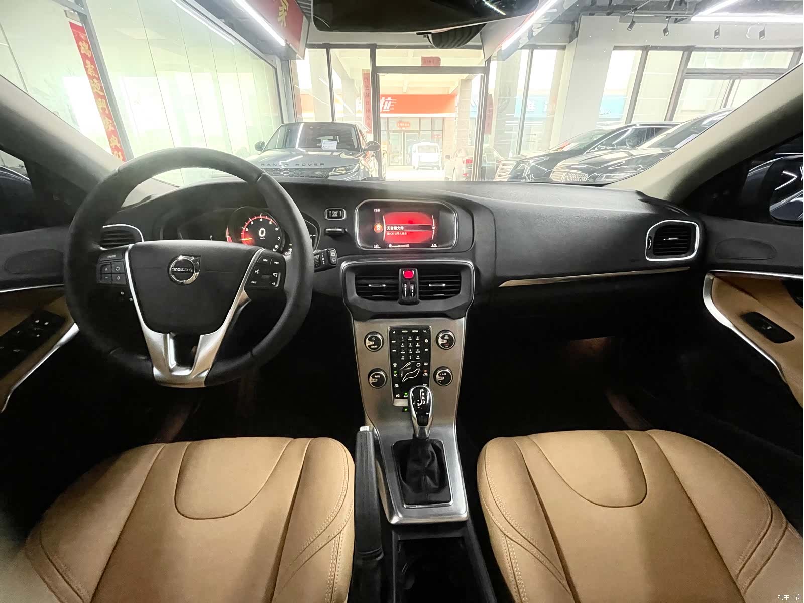 Volvo V40, 2018 16