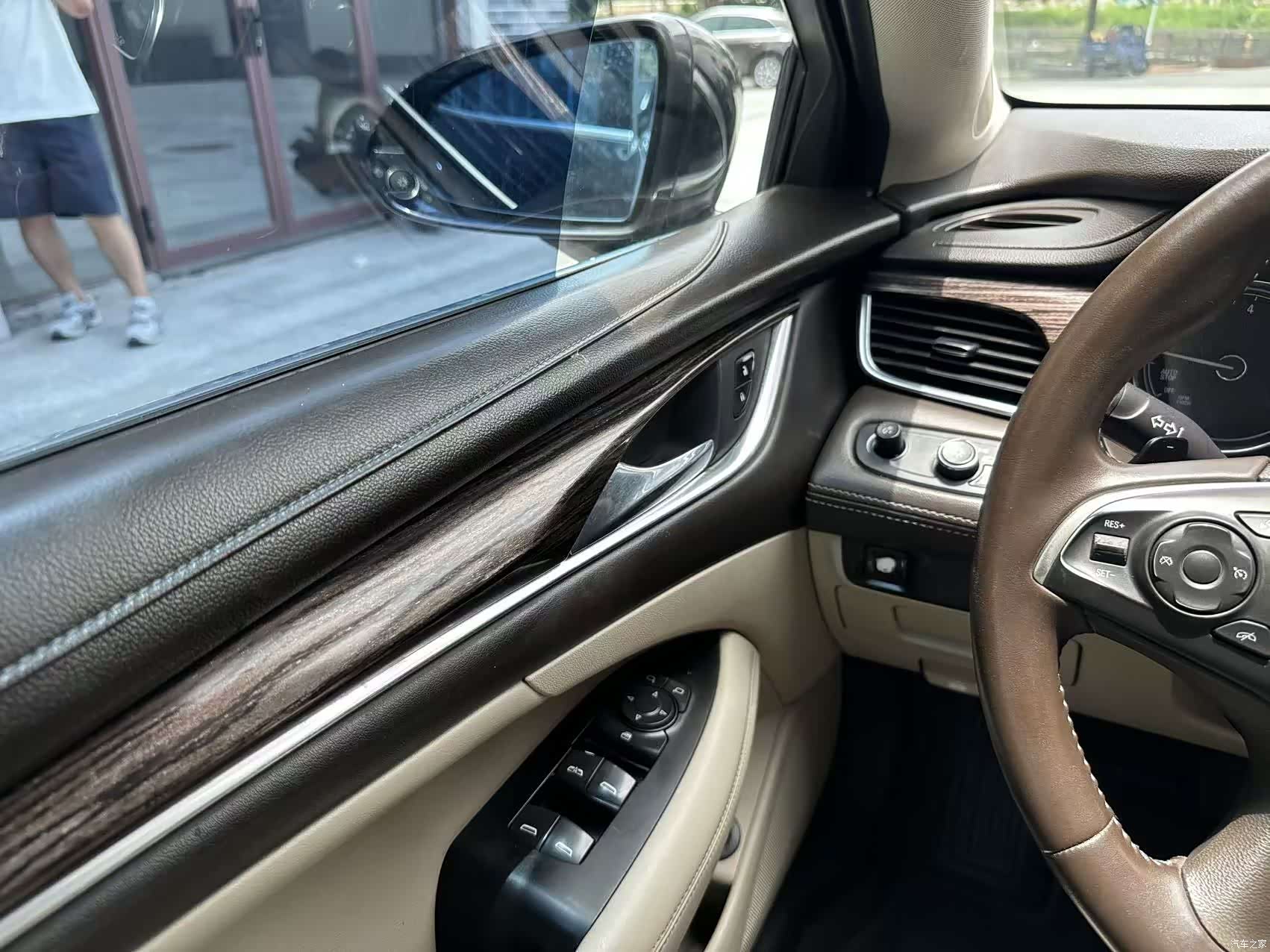 Buick LaCrosse, 2017 16