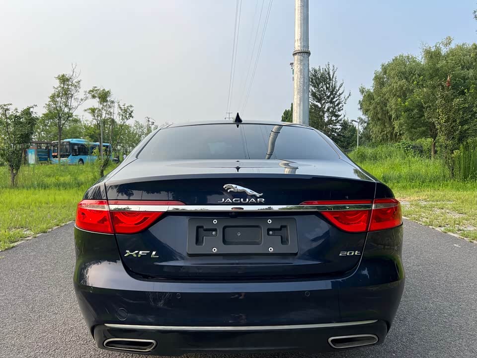 Jaguar XFL Jaguar XFL