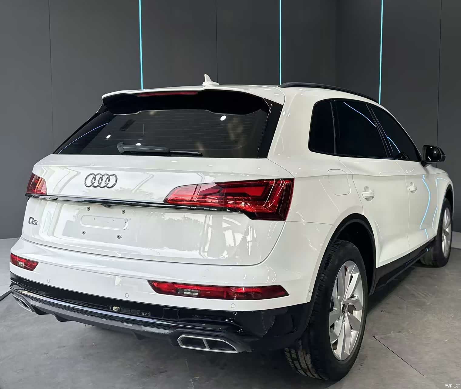 Audi Q5L, 2022 6
