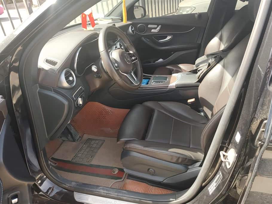 Mercedes-Benz GLC Mercedes-Benz GLC