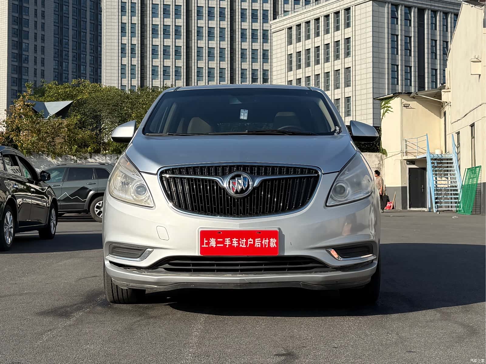 Buick GL8, 2019 1