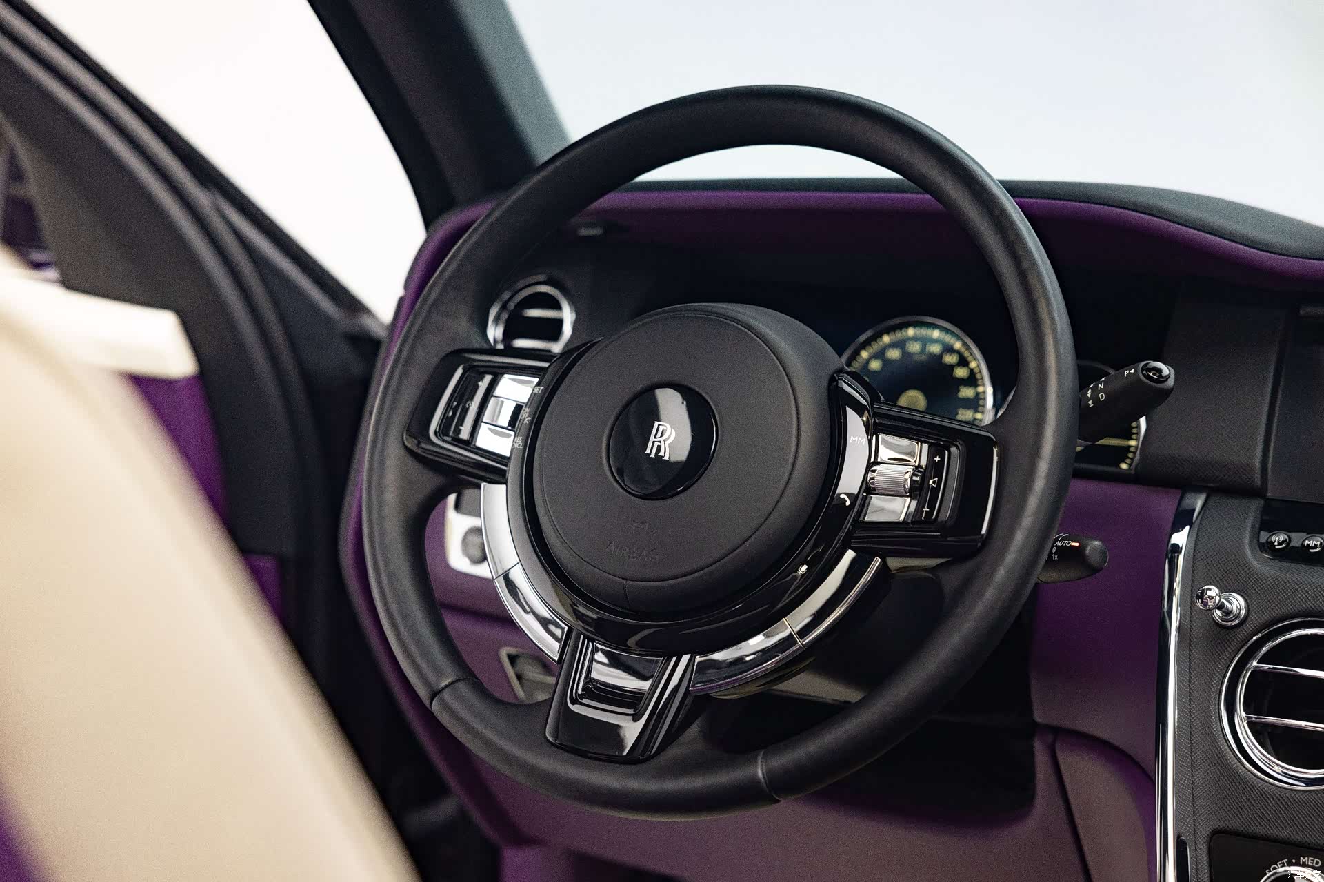 Rolls-Royce Cullinan, 2020 25