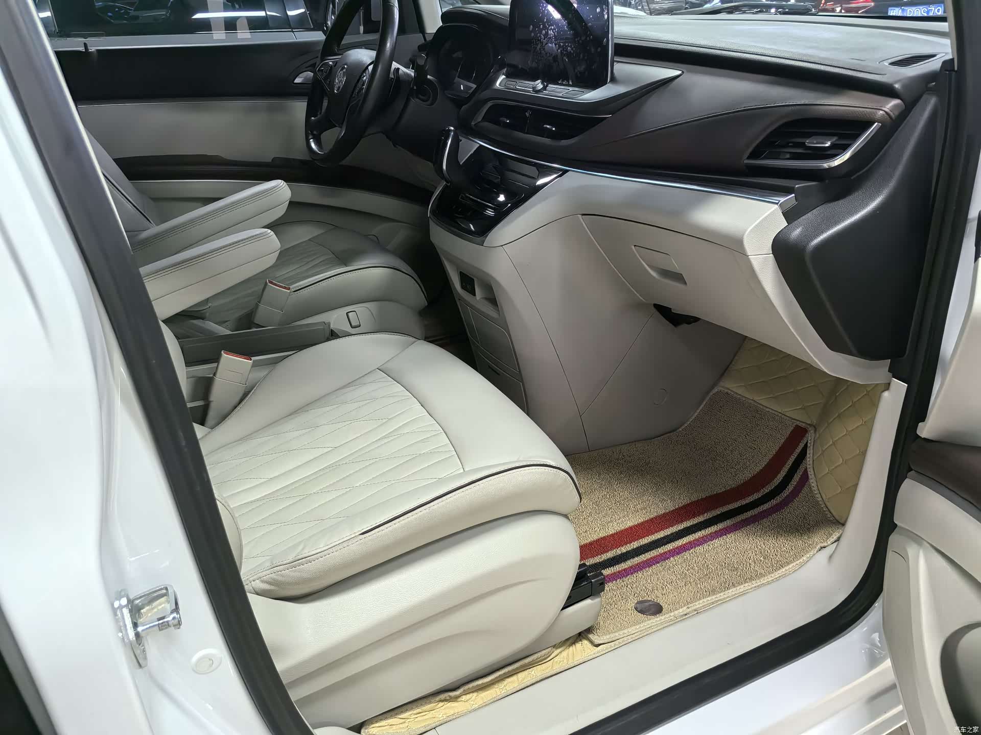 Buick GL8, 2022 14