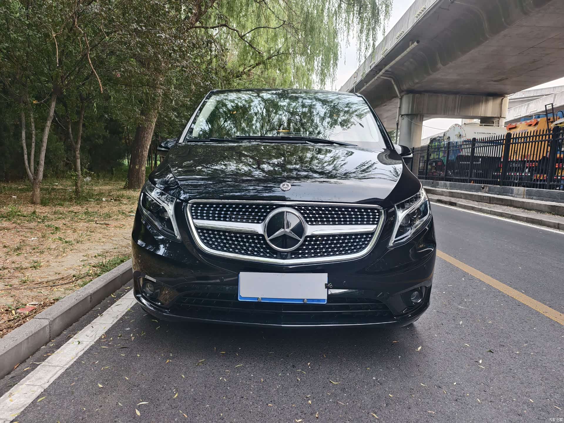 Mercedes-Benz 7, 2021 2