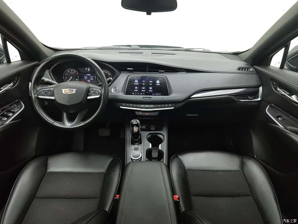 Cadillac XT4, 2020 все фото
