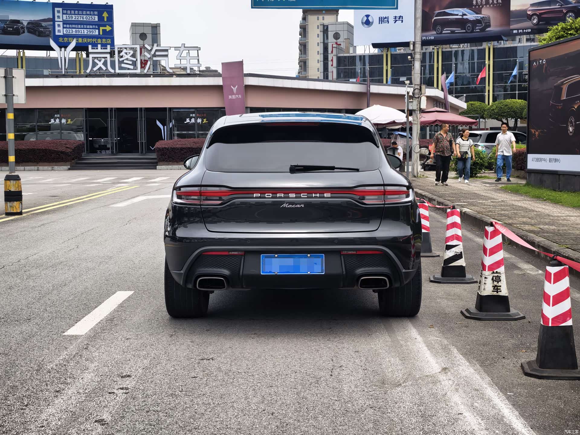 Porsche Macan, 2022 все фото