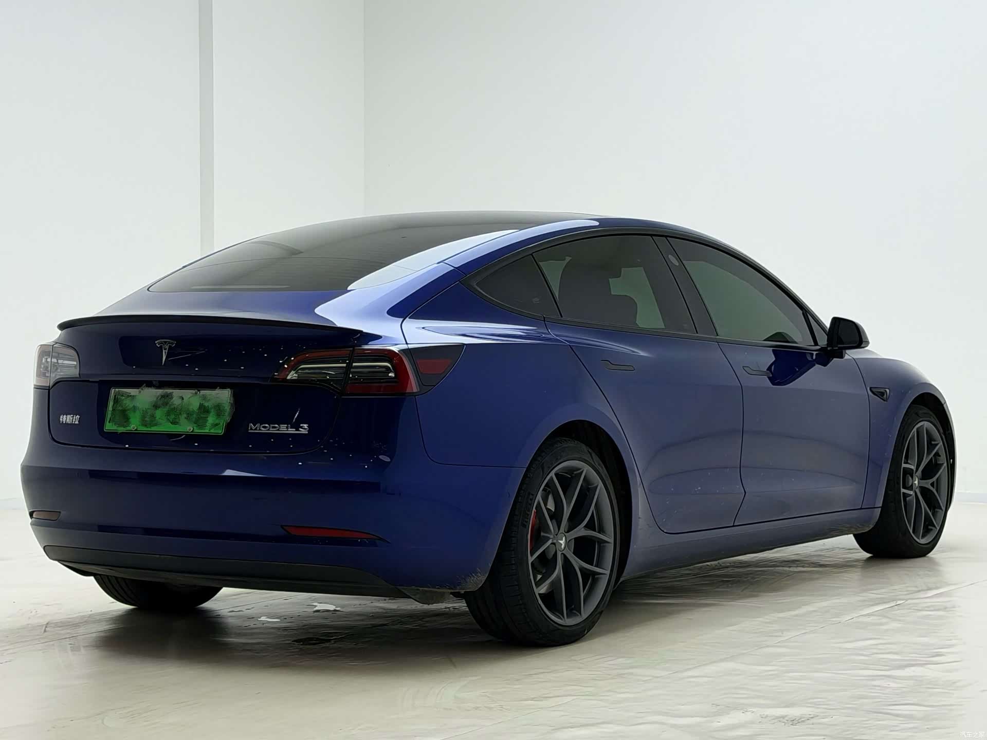 Tesla Model 3, 2021 7