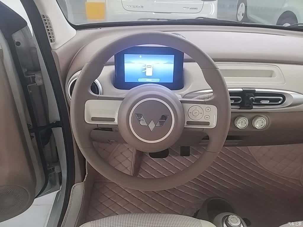 Wuling MINIEV, 2025 7