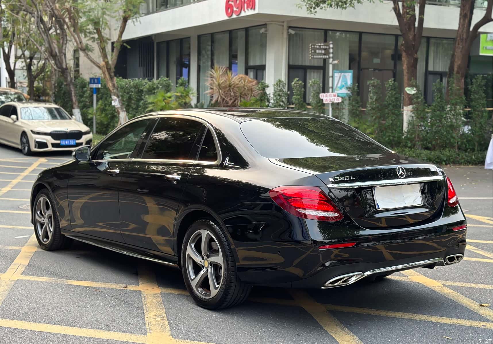 Mercedes-Benz E-Class, 2017 4