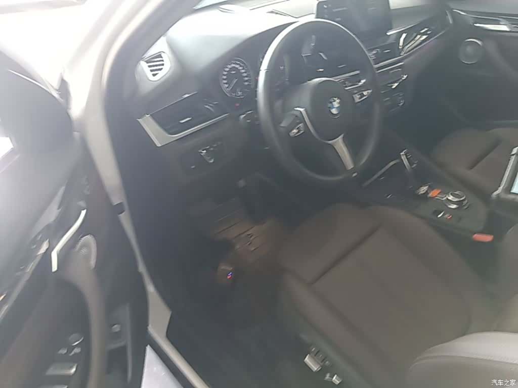 BMW X1, 2022 12