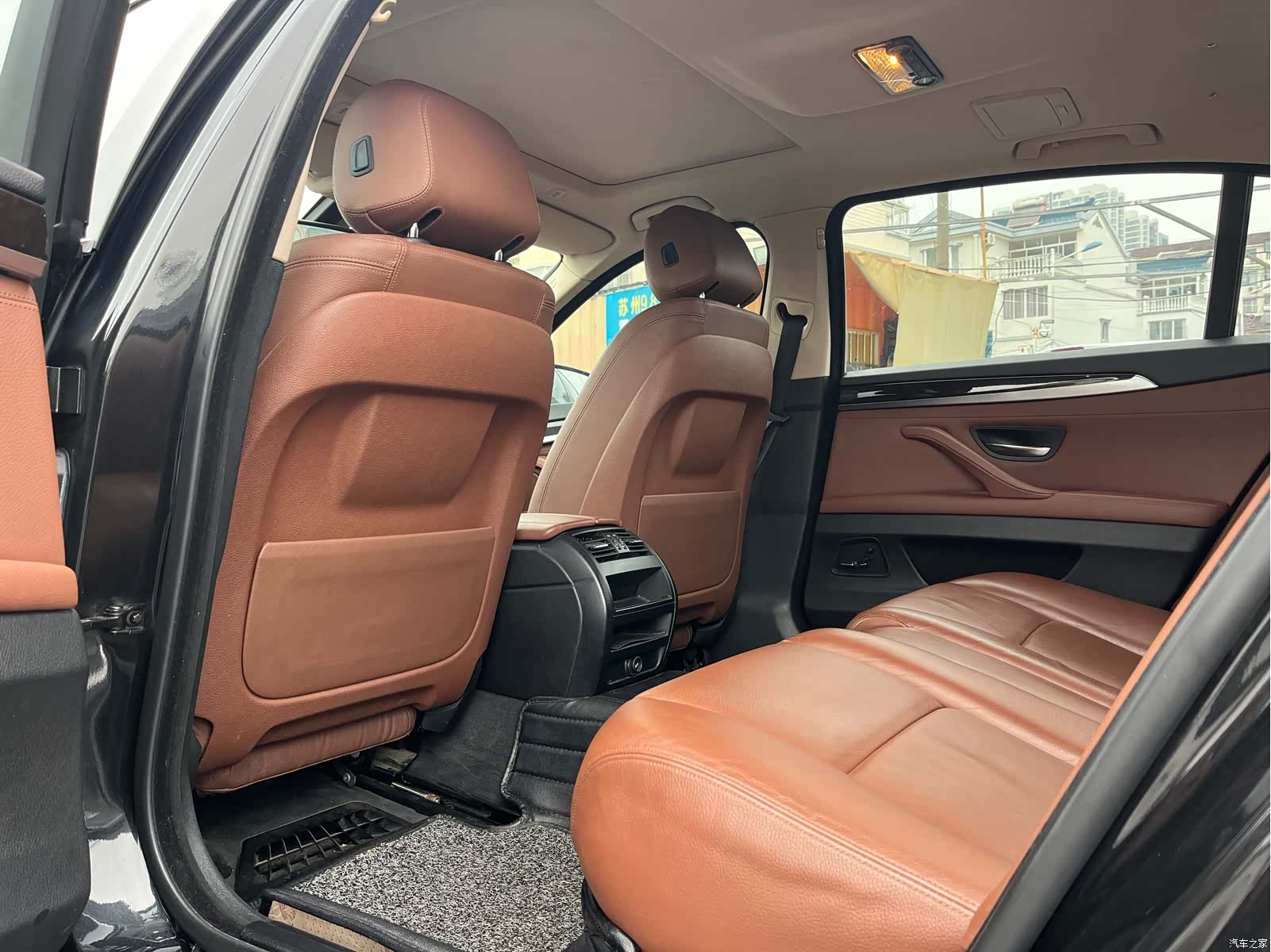 BMW 5 Series, 2014 9